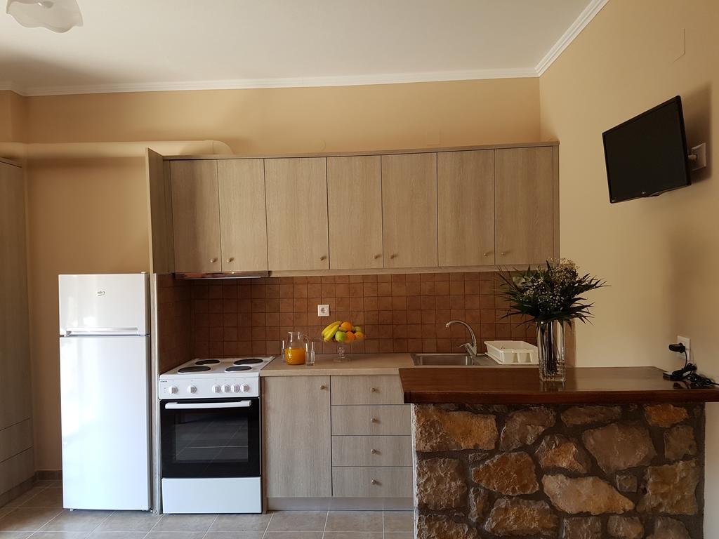 Lefkáda Alkionis Pool View Apartments מראה חיצוני תמונה