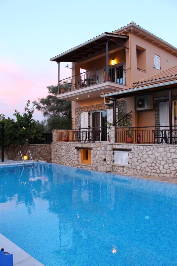 Lefkáda Alkionis Pool View Apartments מראה חיצוני תמונה