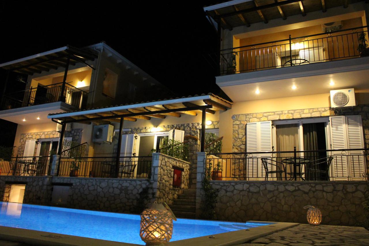 Lefkáda Alkionis Pool View Apartments מראה חיצוני תמונה