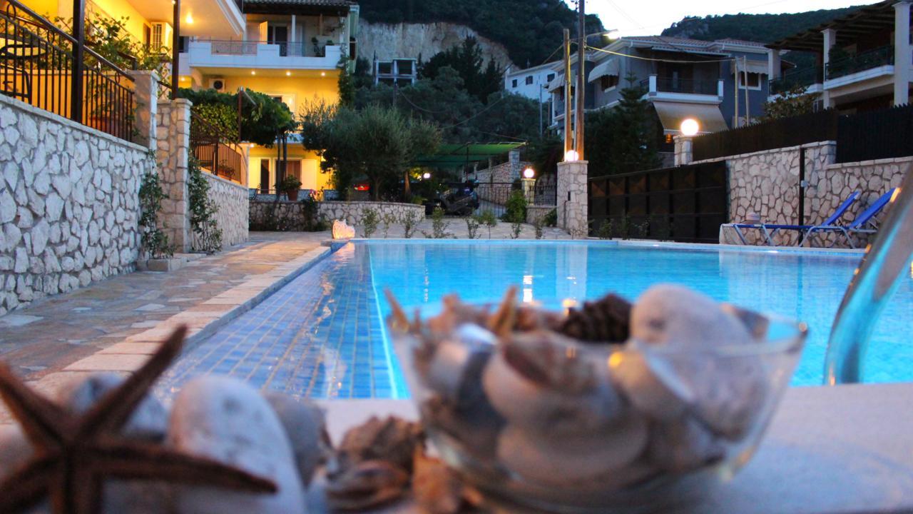 Lefkáda Alkionis Pool View Apartments מראה חיצוני תמונה