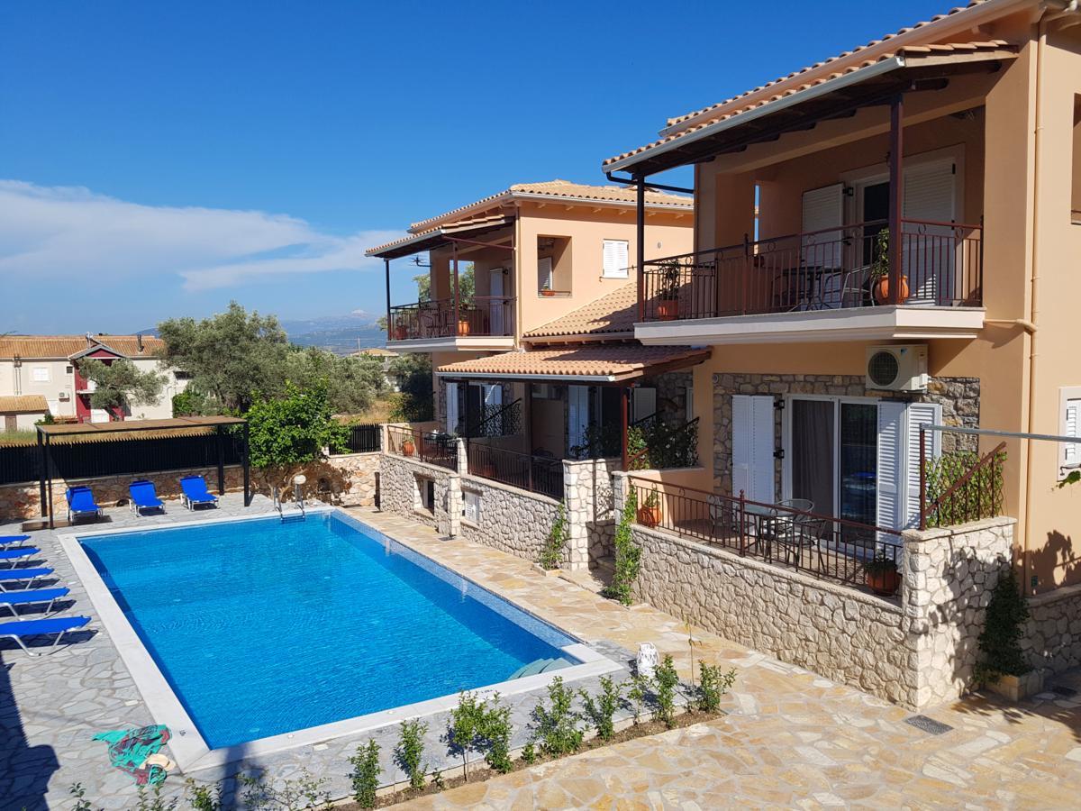 Lefkáda Alkionis Pool View Apartments מראה חיצוני תמונה
